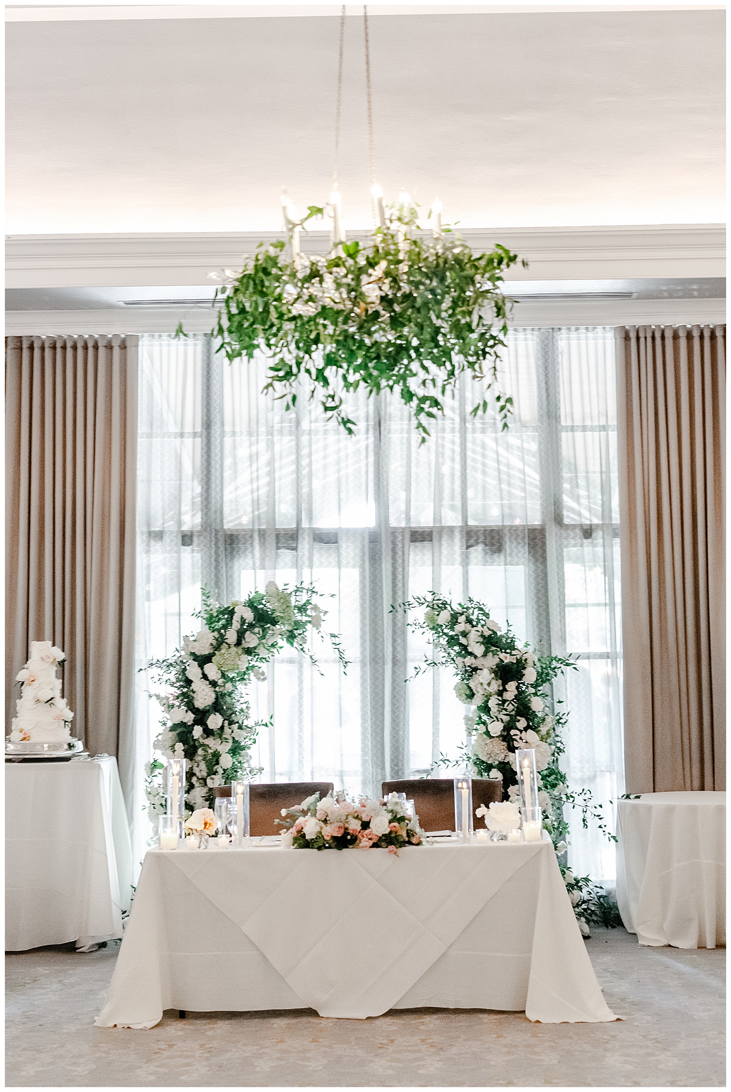 Garden party wedding florals by Jardiniere Fine Flowers